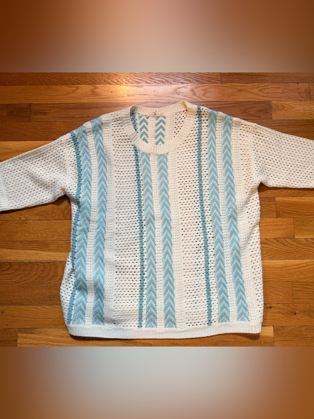 La Miel Coastal Open Knit Sweater Top Cream Aqua Crochet Short Sleeve Small